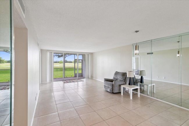 APT-102 - 3080 N Course Dr, Condo with 2 bedrooms, 2 bathrooms and null parking in Pompano Beach FL | Image 6