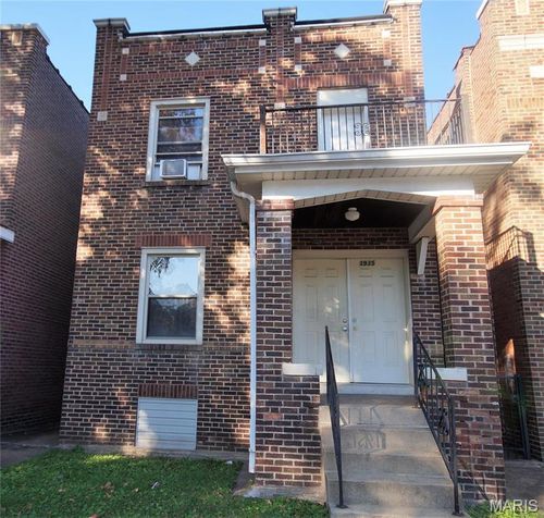 3935 Oregon Ave, Saint Louis, MO, 63118-4530 | Card Image