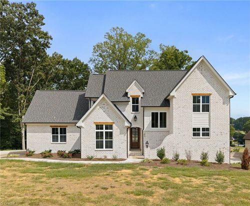 293 Old Heritage Dr, Winston-Salem, NC, 27107-6176 | Card Image