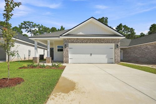 104 Horizon Way, Crestview, FL, 32539 | Card Image