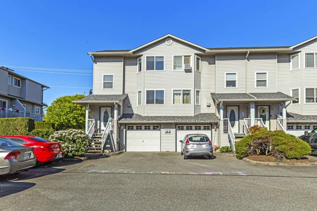 18 - 45090 Luckakuck Way, Townhouse with 3 bedrooms, 2 bathrooms and 2 parking in Chilliwack BC | Image 1