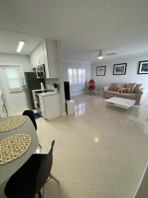 apt-365-234 Hibiscus Ave, Lauderdale By The Sea, FL, 33308-5459 | Card Image