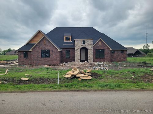 20924 S Windsor Ave, Claremore, OK, 74019-5700 | Card Image