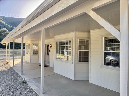 15313 Spunky Canyon Rd, Santa Clarita, CA, 91390 | Card Image