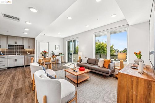 unit-303-10300 San Pablo Ave, El Cerrito, CA, 94530-3160 | Card Image