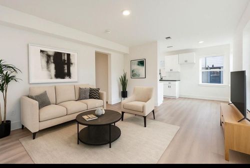 2607 Live Oak St, Houston, TX, 77004-1500 | Card Image