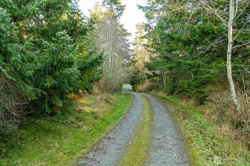 lot-2-261 Aloha Pl, Coupeville, WA, 98239-4405 | Card Image