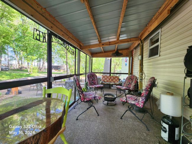 Screen Room on front of Park Model | Image 4
