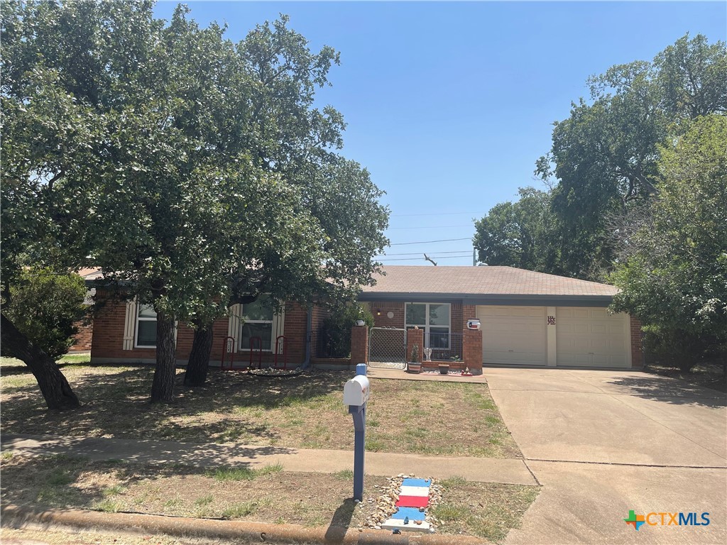 Rhonda Lee St, Copperas Cove, TX 76522