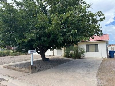 701 Coulson Drive, House other with 3 bedrooms, 2 bathrooms and null parking in Socorro NM | Image 3