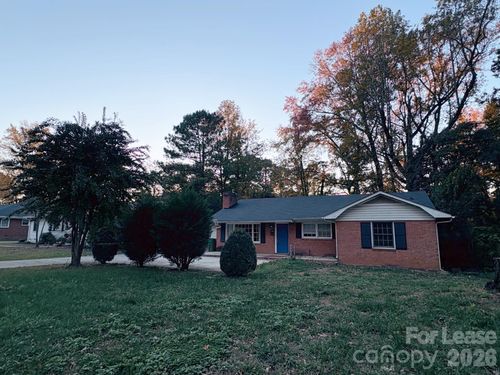 1915 Birchcrest Dr, Charlotte, NC, 28205-4911 | Card Image