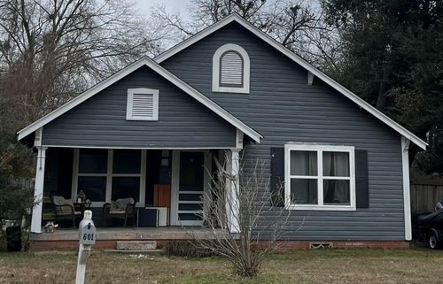 601 Walnut Street, Gilmer, TX, 75644 | Card Image