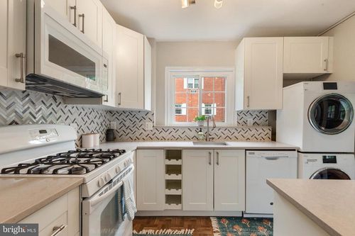 3614 Valley Dr, ALEXANDRIA, VA, 22302-2032 | Card Image