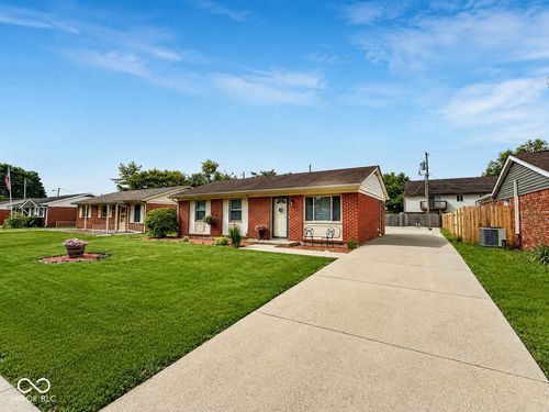 2855 12th St, Columbus, IN, 47201-6105 | Card Image