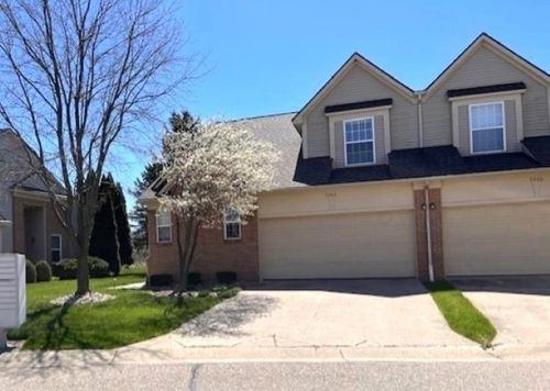 5364 Pine Needle Dr, Grand Blanc, MI, 48439-9629 | Card Image