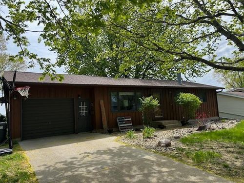 123 Century Dr, Minneota, MN, 56264-9107 | Card Image