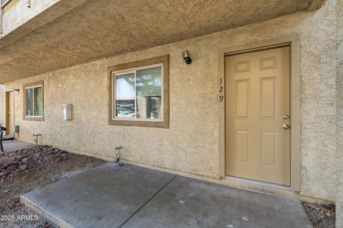 129-2220 W Dora St, Mesa, AZ, 85201-6042 | Card Image
