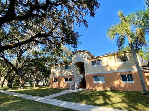 apt-714-3670 N 56th Ave, Hollywood, FL, 33021-2273 | Card Image