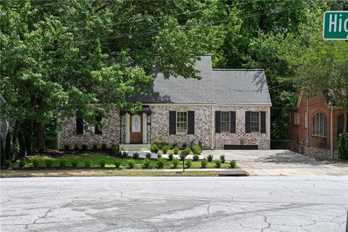 833 Martina Dr Ne, Atlanta, GA, 30305-2739 | Card Image