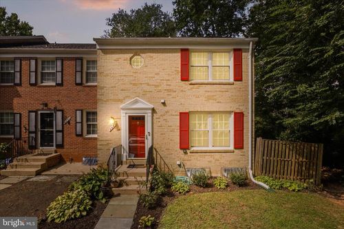 5460 Truxion Ct, BURKE, VA, 22015-1951 | Card Image