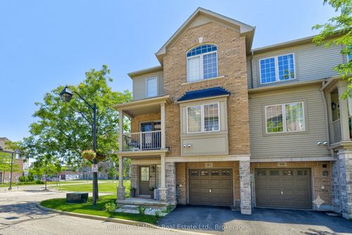 87-1401 Plains Rd E, Burlington, ON, L7R0C2 | Card Image