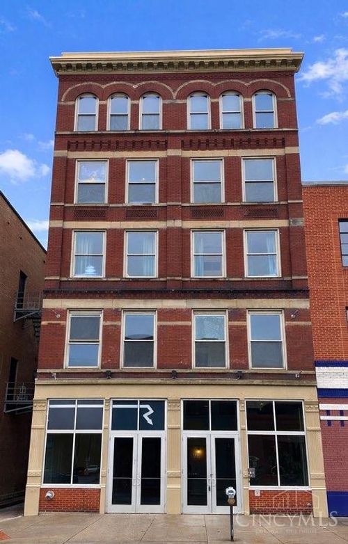 1008 Race St, Cincinnati, OH, 45202-1029 | Card Image