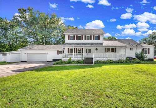 116 Lakeview Dr, East Galesburg, IL, 61430-9703 | Card Image