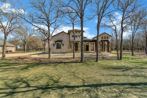 329 Sugartree Circle, Lipan, TX, 76462 | Card Image