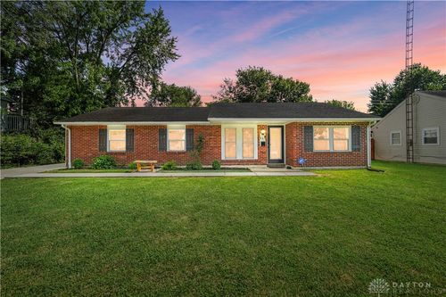 851 Corvette Ave, New Carlisle, OH, 45344-3009 | Card Image