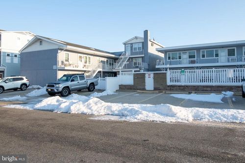 apt-6-209 E Primrose Rd, WILDWOOD CREST, NJ, 08260-3972 | Card Image
