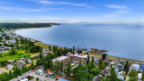 405-7714 Birch Bay Dr, Blaine, WA, 98230-9475 | Card Image