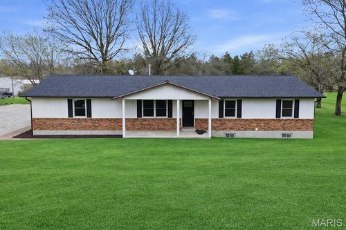 31857 Cedar Trl, Warrenton, MO, 63383-4536 | Card Image