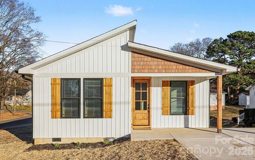 401 Colston St, Albemarle, NC, 28001-6007 | Card Image