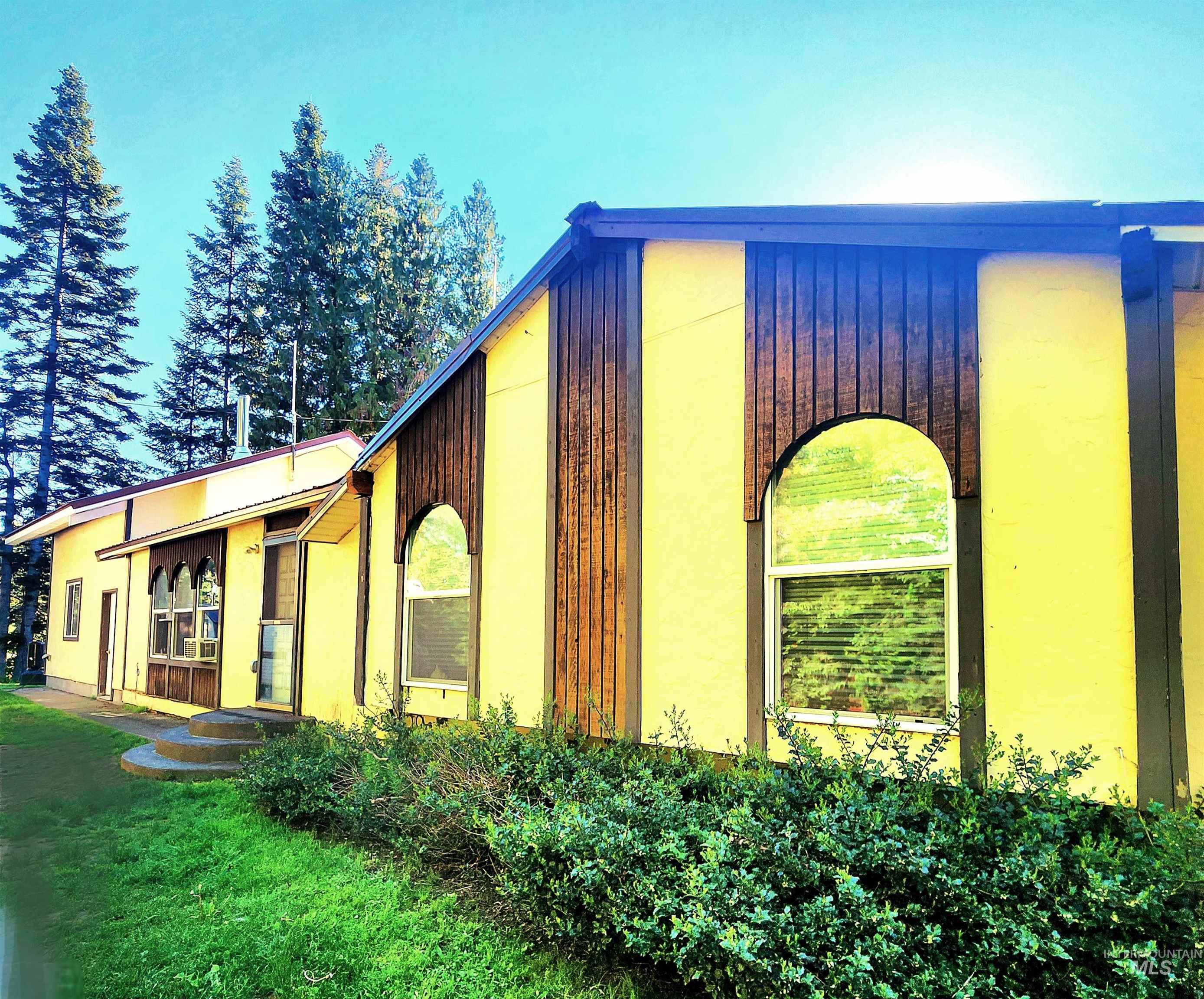 Highway 11 , Pierce, ID 83546