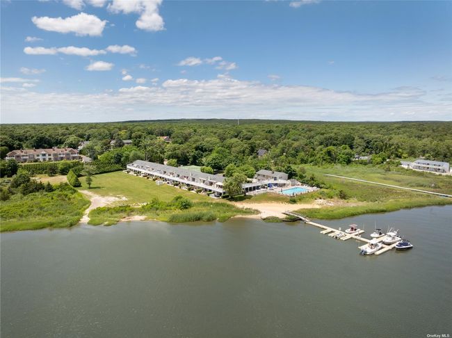 16 - 61 W Tiana Rd, Home with 2 bedrooms, 1 bathrooms and 1 parking in Hampton Bays NY | Image 33