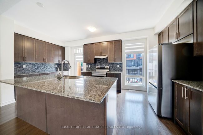 530 Danks Ridge Dr, House attached with 4 bedrooms, 3 bathrooms and 1 parking in Ajax ON | Image 19