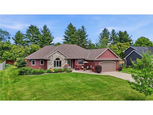2311 Golf View Dr, River Falls, WI, 54022-2592 | Card Image