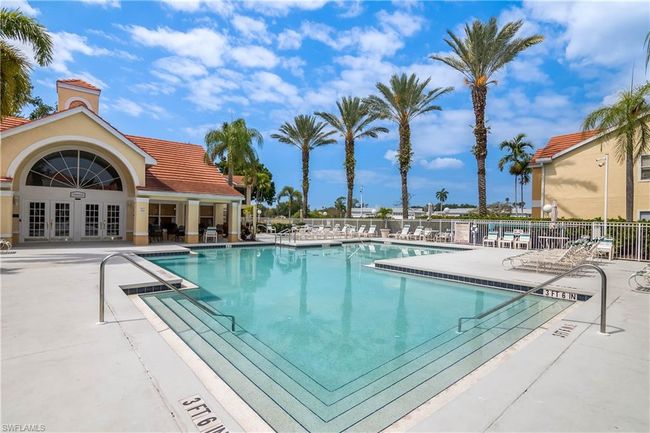 APT-2806 - 12730 Equestrian Cir, Condo with 3 bedrooms, 2 bathrooms and 1 parking in FORT MYERS FL | Image 6