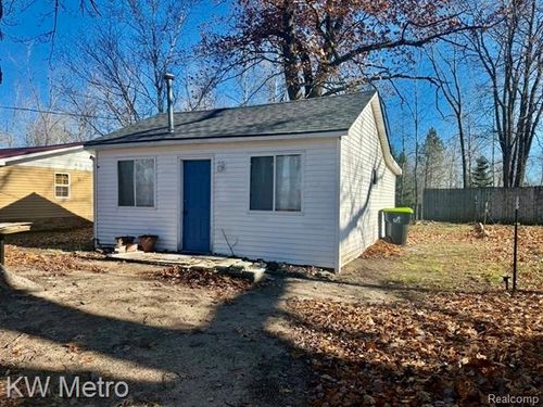 2346 Jimary Ln, Gladwin, MI, 48624 | Card Image