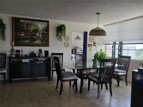 712-1100 Saint Charles Pl, Pembroke Pines, FL, 33026-3342 | Card Image