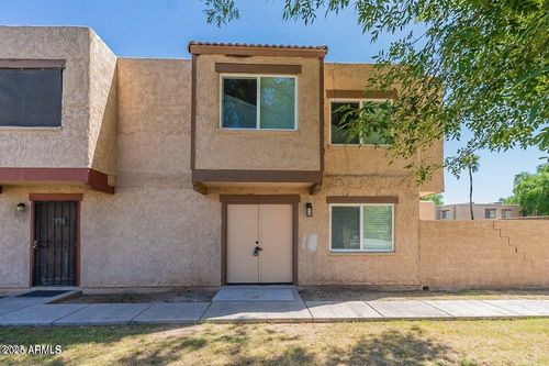 4268 N 68th Ave, Phoenix, AZ, 85033-8253 | Card Image