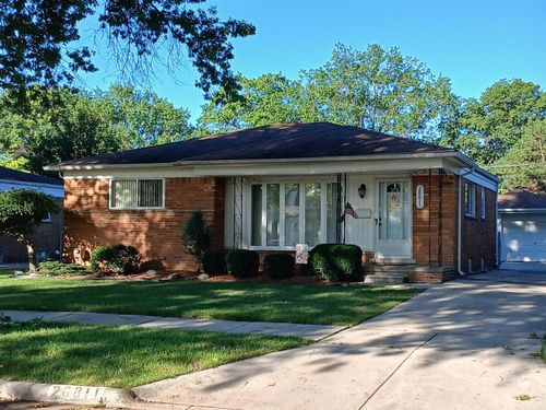 28811 Rockwood Street, St Clair Shores, MI, 48081 | Card Image