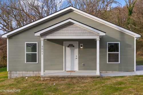 2011 Glenn Ave, Knoxville, TN, 37921-4640 | Card Image