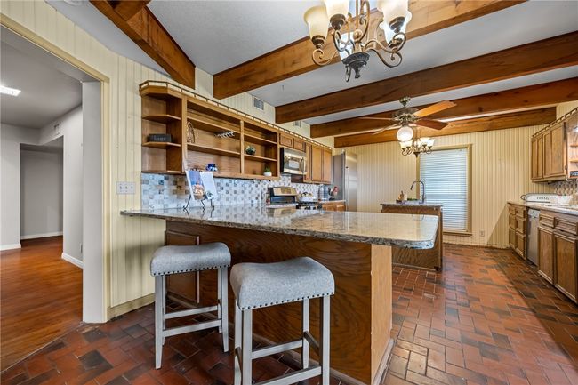 9522 County Road 1178, House other with 4 bedrooms, 4 bathrooms and null parking in Taft TX | Image 12