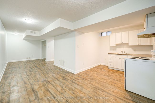 489 Lancelot Cres, House attached with 4 bedrooms, 2 bathrooms and 3 parking in Oshawa ON | Image 25