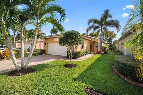 15253 Cortona Way, NAPLES, FL, 34120-0673 | Card Image