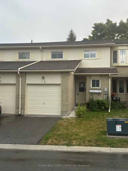 15-700 Harmony Rd N, Oshawa, ON, L1K1S2 | Card Image