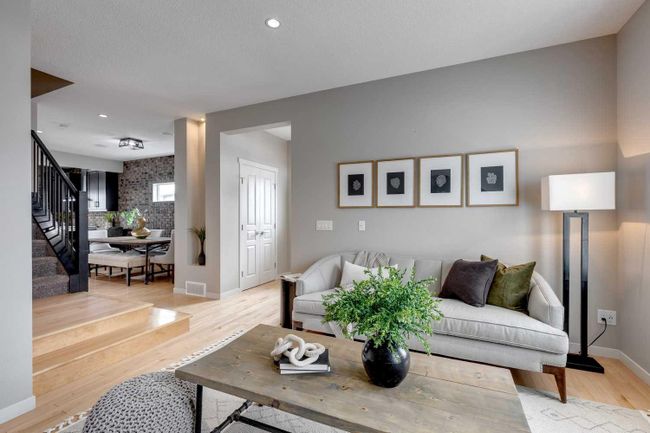 126 Marquis Common Se, Home with 2 bedrooms, 2 bathrooms and 4 parking in Calgary AB | Image 6