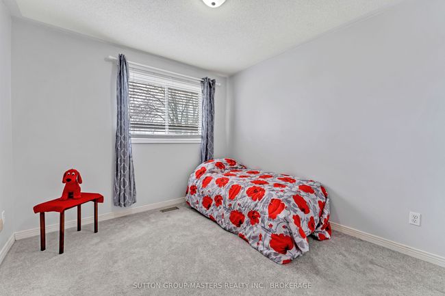 50 Davey Cres, House other with 4 bedrooms, 3 bathrooms and 4 parking in Amherstview ON | Image 23