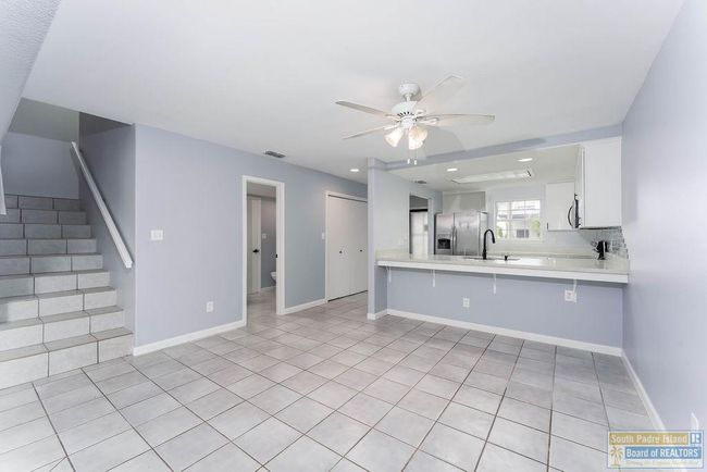 905 N Shore Dr, House other with 3 bedrooms, 3 bathrooms and 2 parking in Port Isabel TX | Image 8